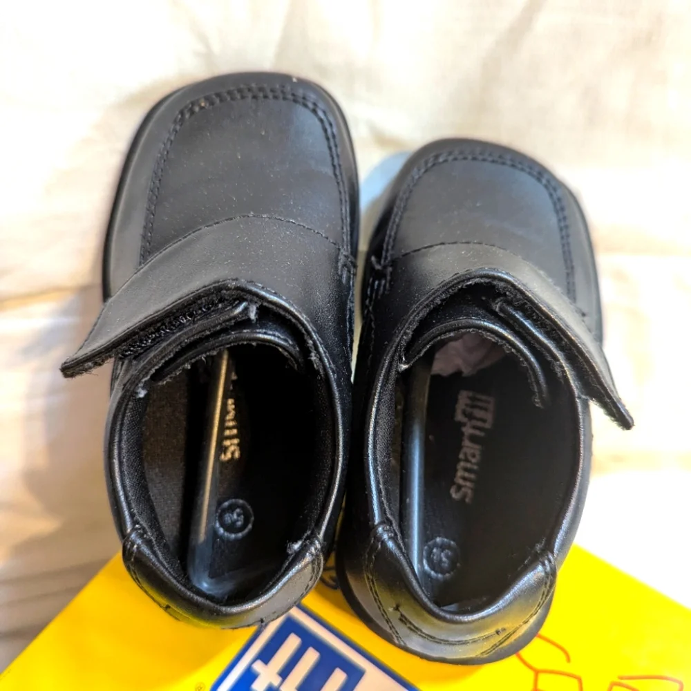 Smartfit Boys Black Dress Shoes Size 5W
